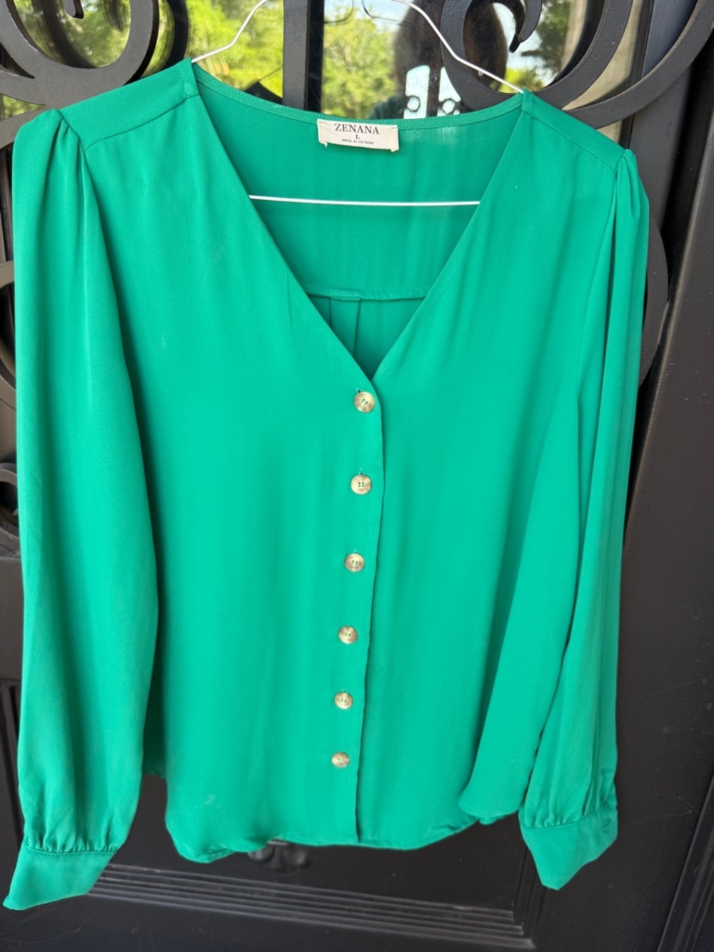 Zenana Emerald Green Button-Front V-Neck Blouse